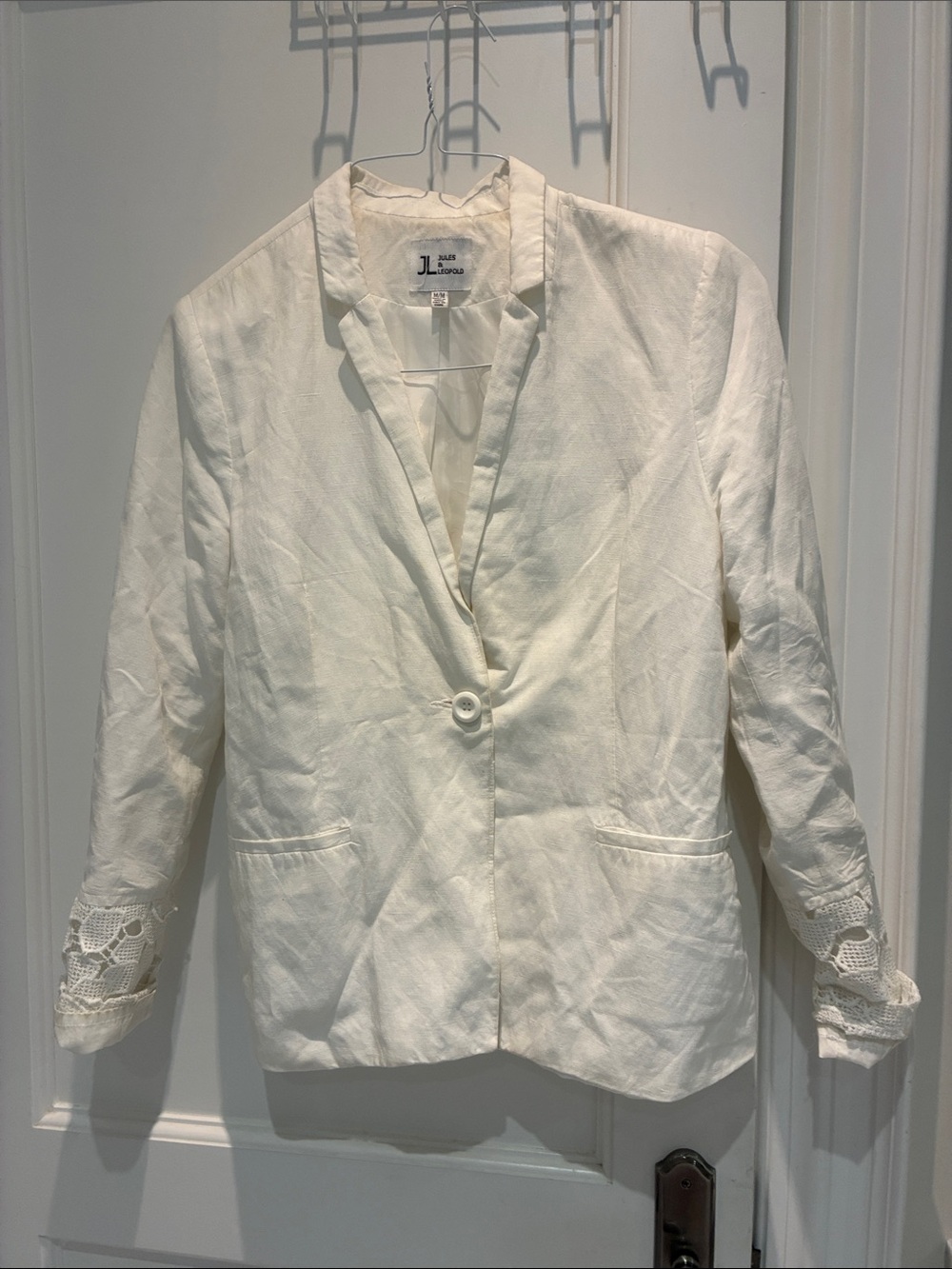 Jules & Leopold White Linen Blend Lace Cuff Blazer ⭐️